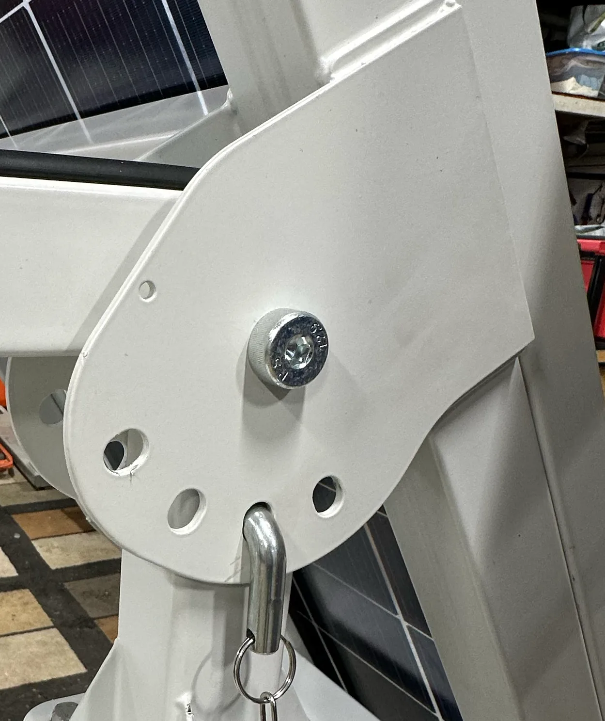 Panel rack tilt hinge with its pin